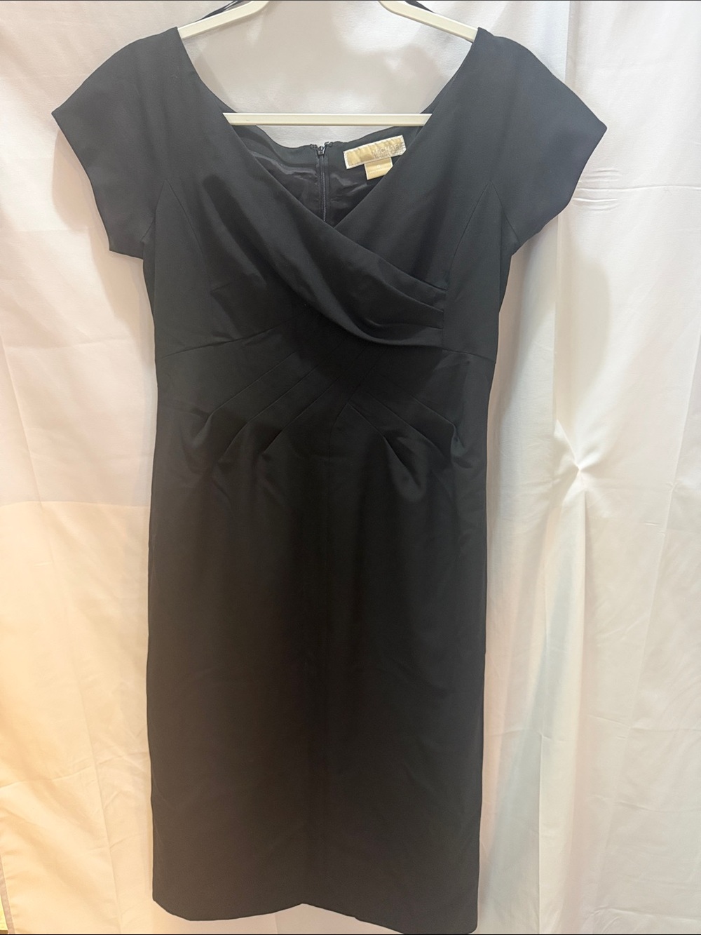 MICHAEL Michael Kors Black Cap-Sleeve Draped Sheath Dress